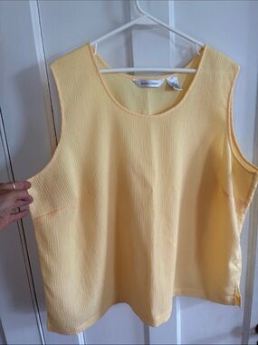 Charter Club Pale Yellow Textured Scoop Neck Tank